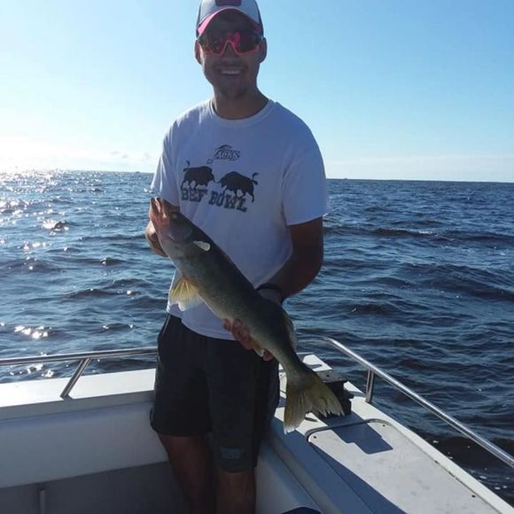 Meet your Posher, Carl - Picture 1 of 1